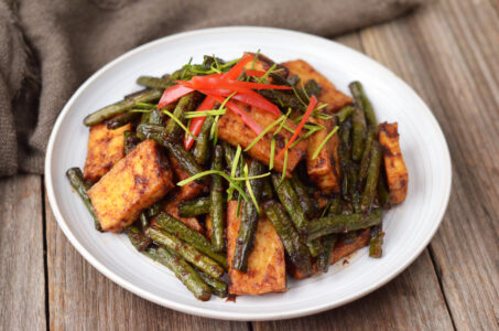 Pad Prik Khing with Tofu
